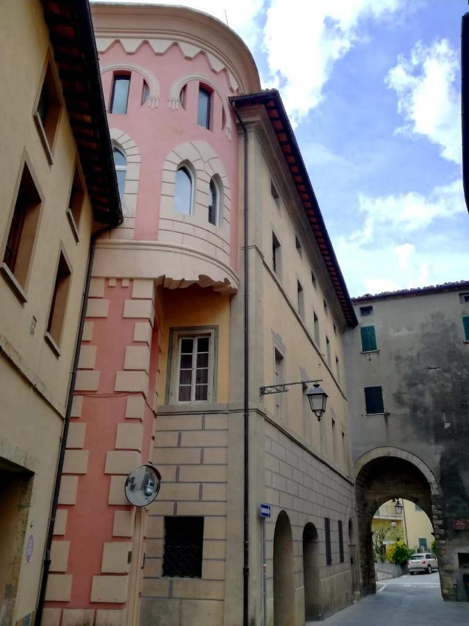 Mansarda Con Solarium Panoramico Su Centro Storico Di Sarteano Vicino Alle Famose Terme Della Val D'Orcia Apartment Exterior foto